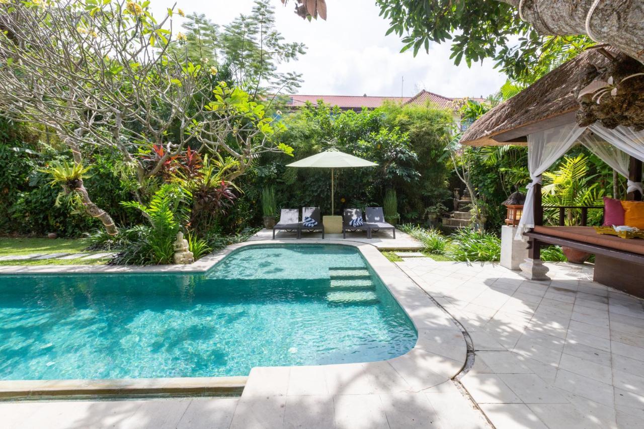 Villa Poppy Seminyak Dış mekan fotoğraf